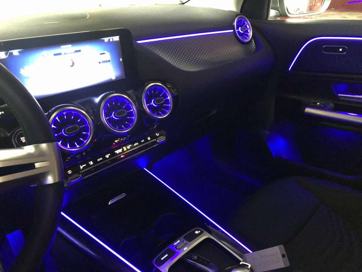 Mercedes-Benz EQA 300